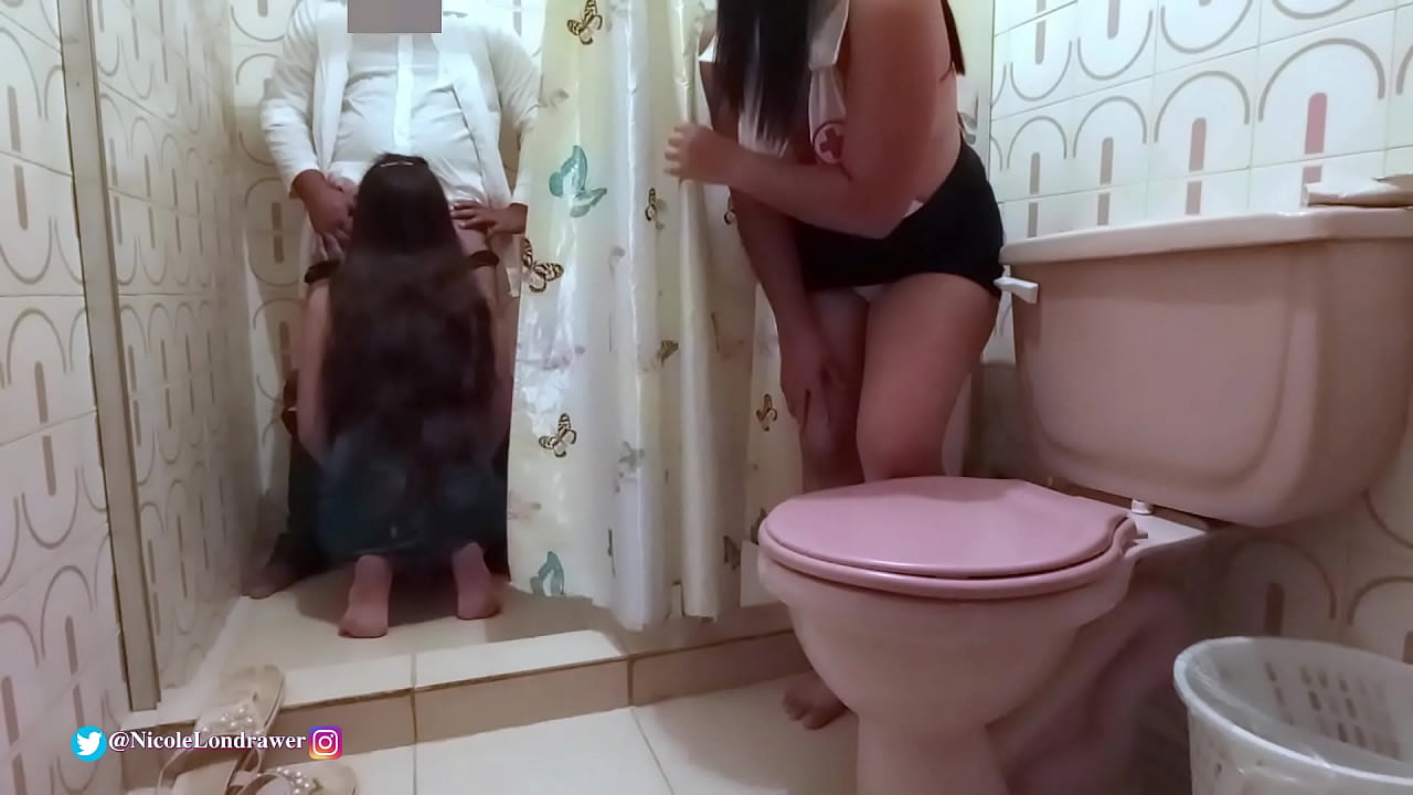 Perawat nemokake pasien kurang ajar dhokter ing jedhing rumah sakit / PART 1 / NicoleLondrawer / Chiquicandy